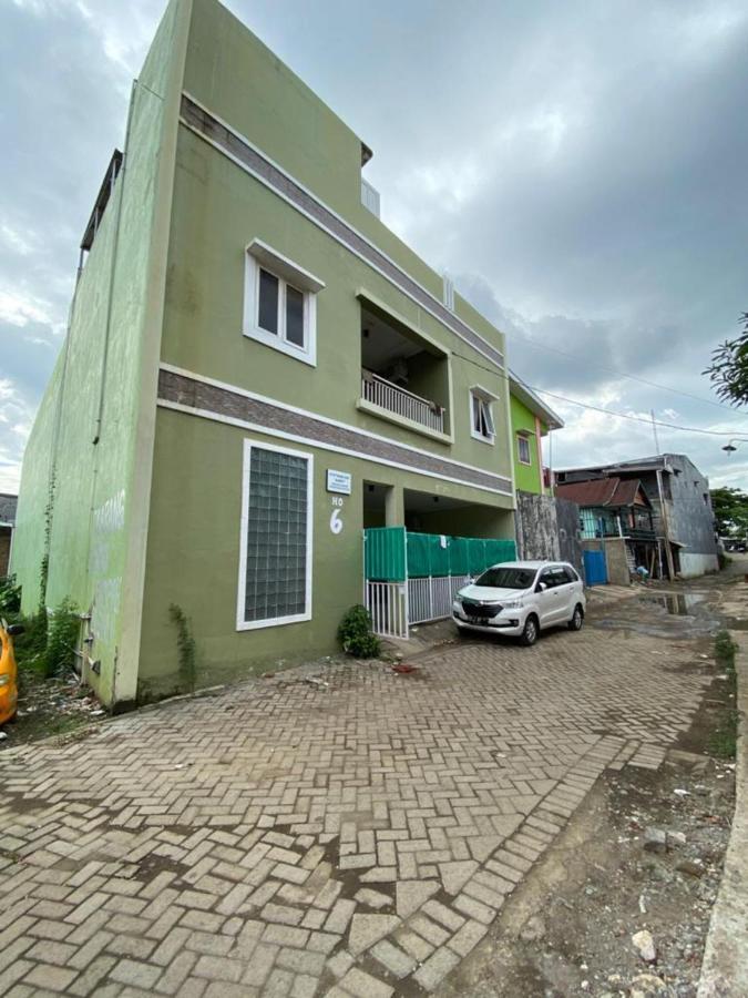 Penginapan Aisya Toa Daeng Makassar Eksteriør billede